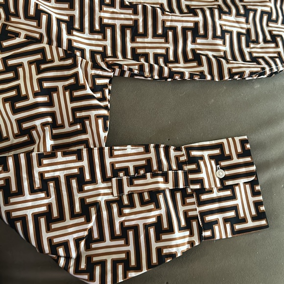 NWT Express button down shirt - Picture 2 of 3